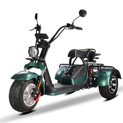 2000W CEE 60V 20AH Citycoco Scooter électrique Larges pneus et couleurs personnalisées