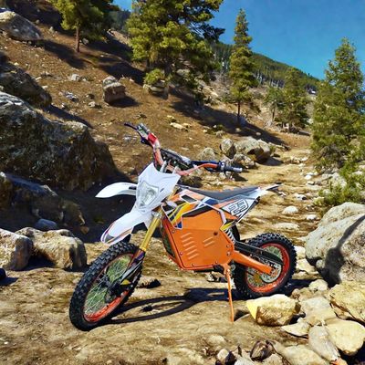Aotong Motor Racing Moto Dirt Bike 2000w 60v Couleurs de moto électrique pour adolescents personnalisées