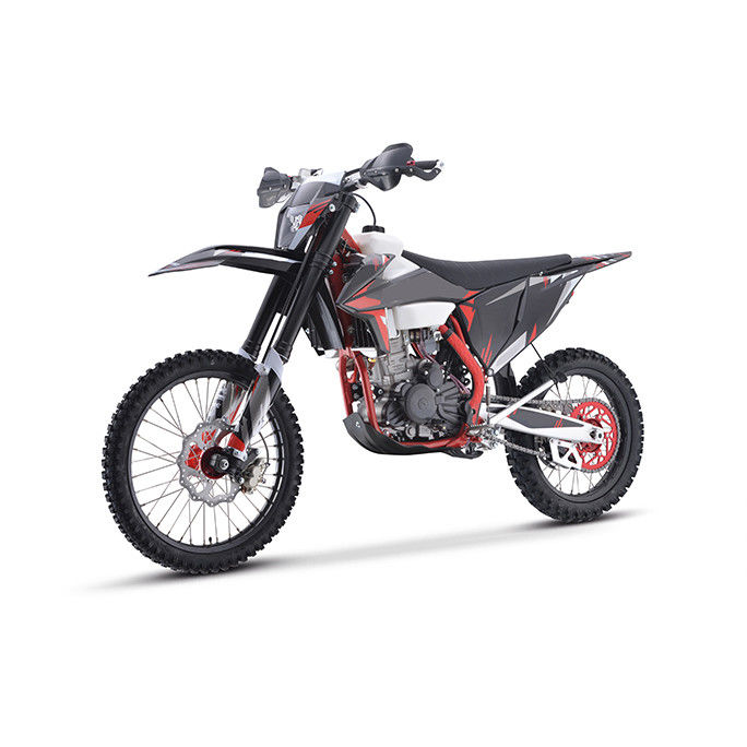 Motocross tout-terrain Vélo de terre 250cc 300cc 4 temps moto pour les coureurs avancés